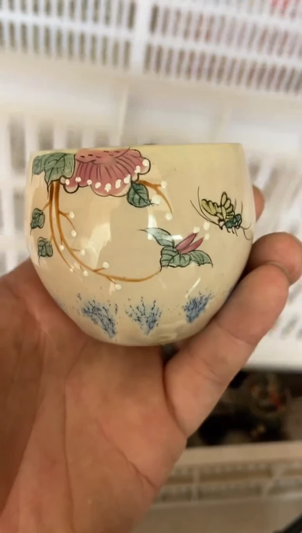 无运费险有瑕疵的摄影的产品有使用过的痕迹有点脏介意勿拍