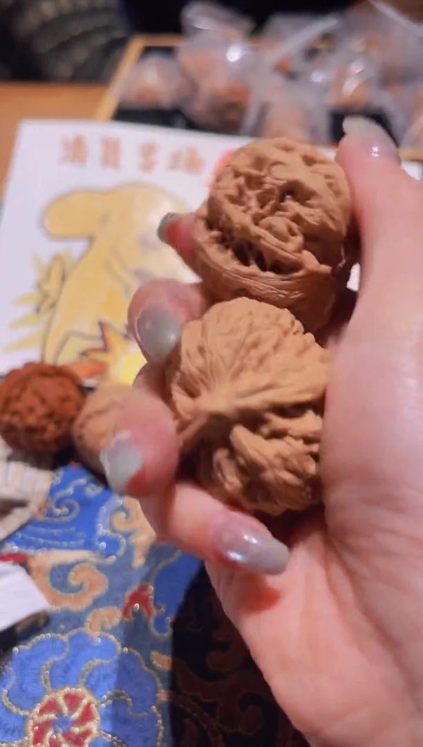 把件文玩核桃078红锦鲤37