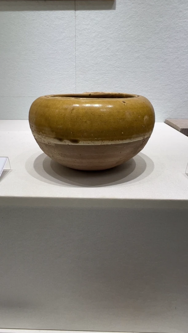 摆件瓷@*黄釉钵-泥文化