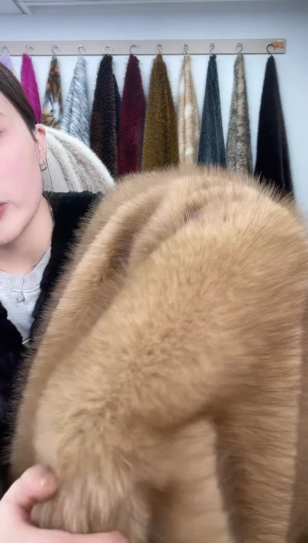 狐狸毛A202尺寸1.9*2