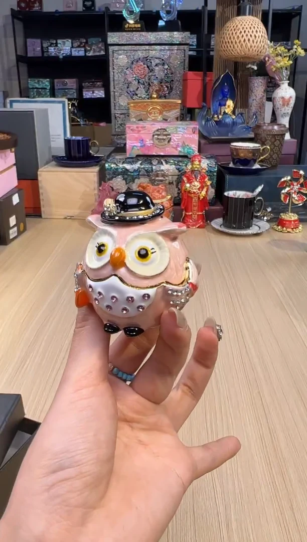179七宝粉色猫头鹰小姐