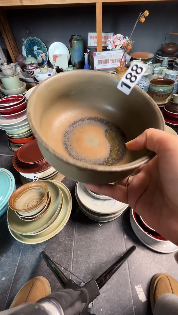 瓷片天*188志野玻化手工钵