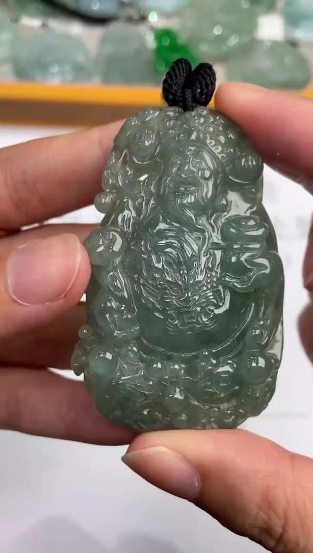 未镶嵌挂件翡翠373897   多人