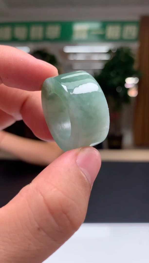 未镶嵌定制翡翠          *153
