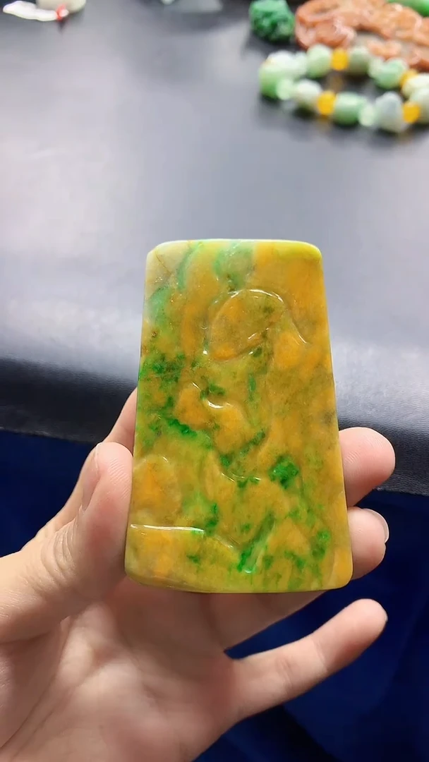 颈饰未镶嵌翡翠天然缅甸a货翡翠