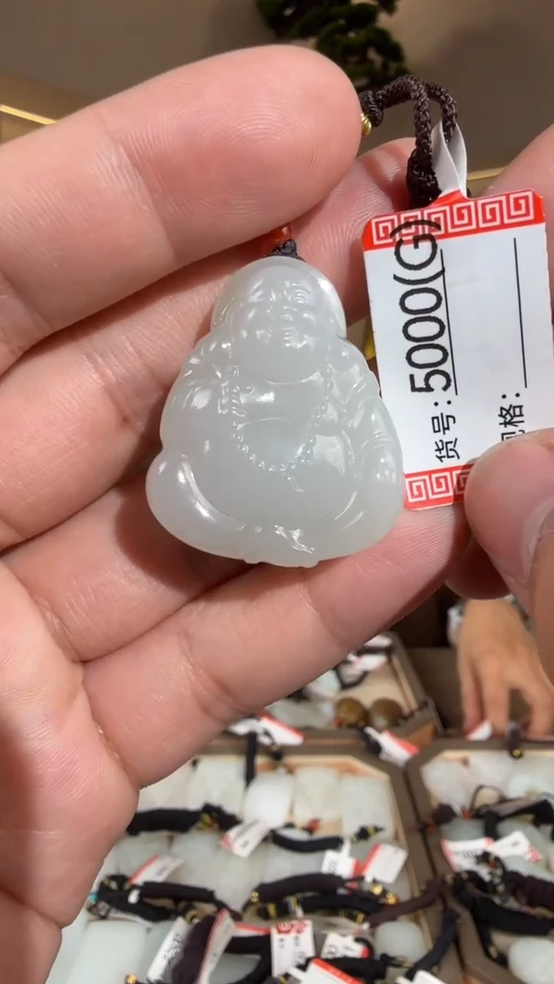 颈饰未镶嵌和田玉G黑山