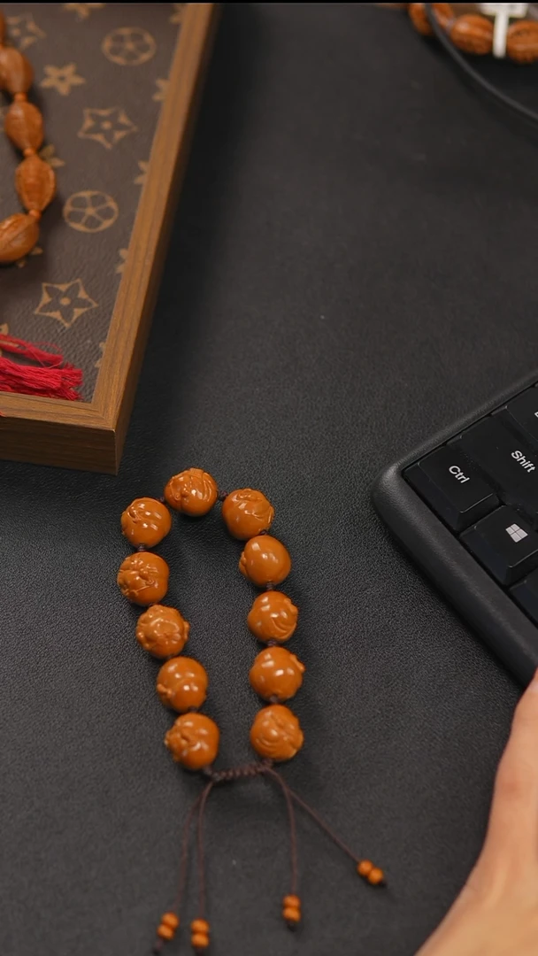 吊坠橄榄核社会米勒