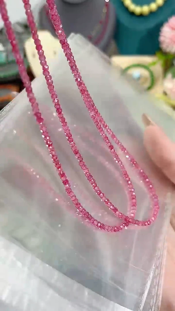 【闪购商品】彩色蓝宝石颈饰银S925镶嵌帕帕拉恰99