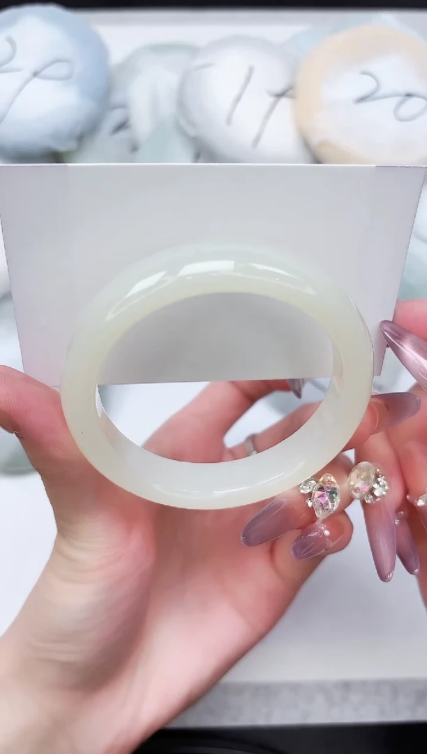 石英质玉手镯未镶嵌343-54.7