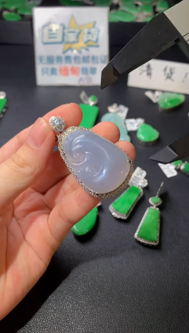 颈饰银S925镶嵌翡翠翡翠