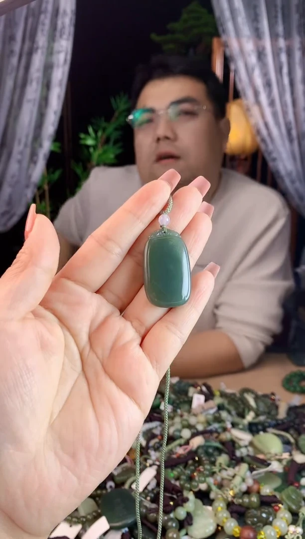 【闪购商品】和田玉挂件未镶嵌多样性发货拍一发一