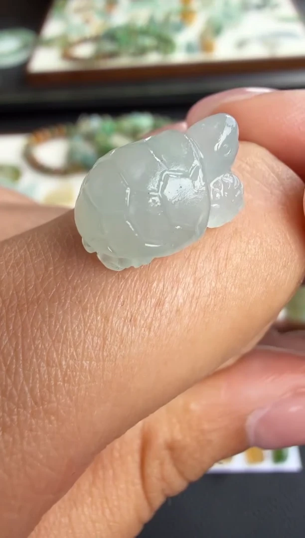 未镶嵌定制翡翠13.8*9.6*7.5龟龟