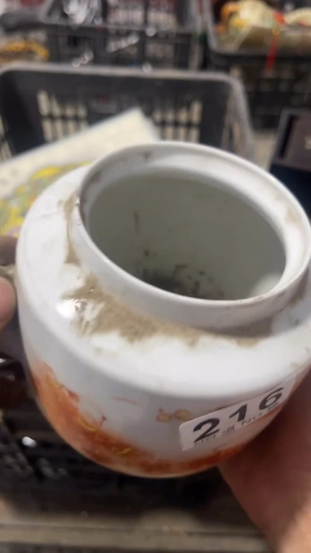 王*威朗诗旧货铺216