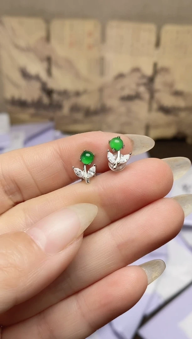 未镶嵌翡翠耳饰天然翡翠