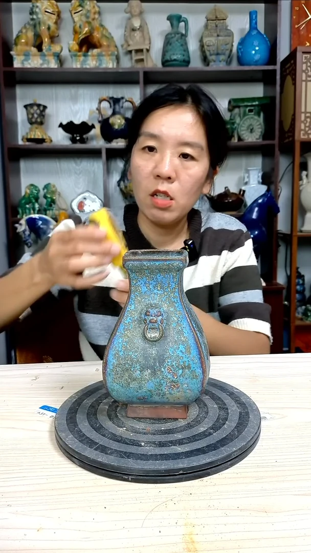 经典精美复古风格瓷器