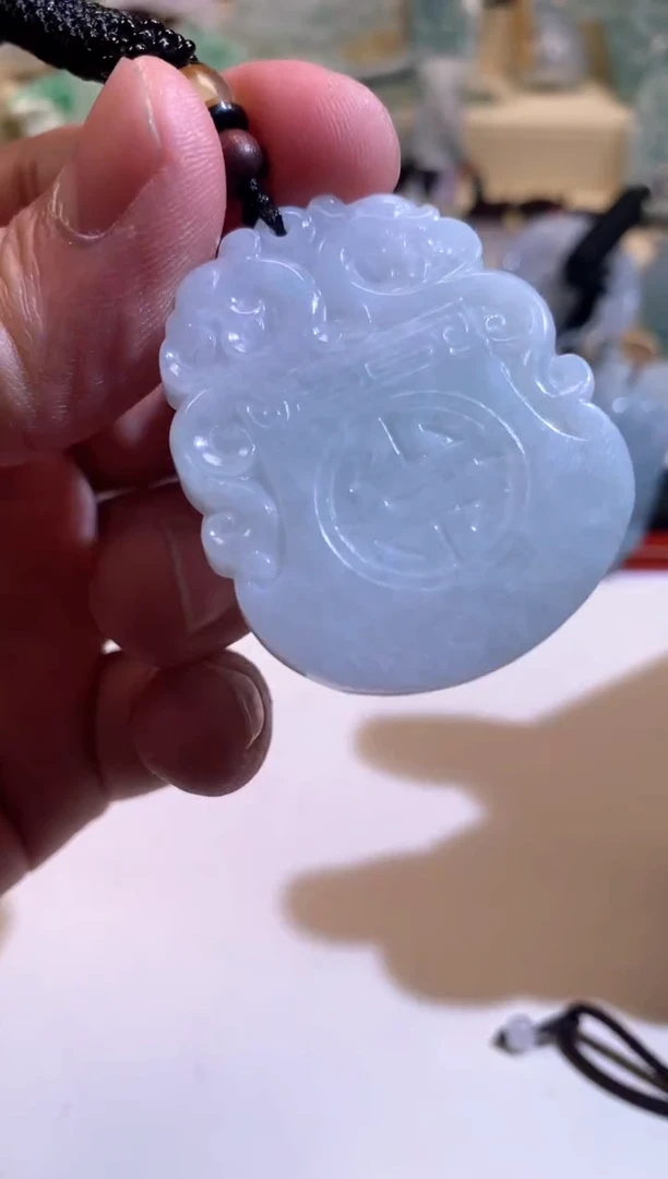 【闪购商品】翡翠颈饰未镶嵌01/22/220