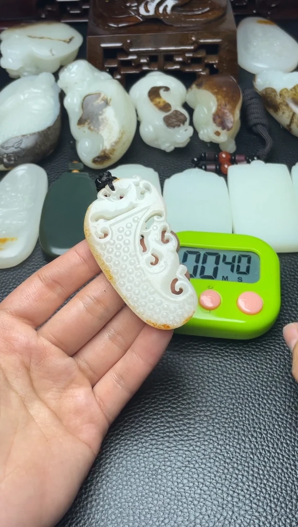 未镶嵌手链和田玉侣***义1