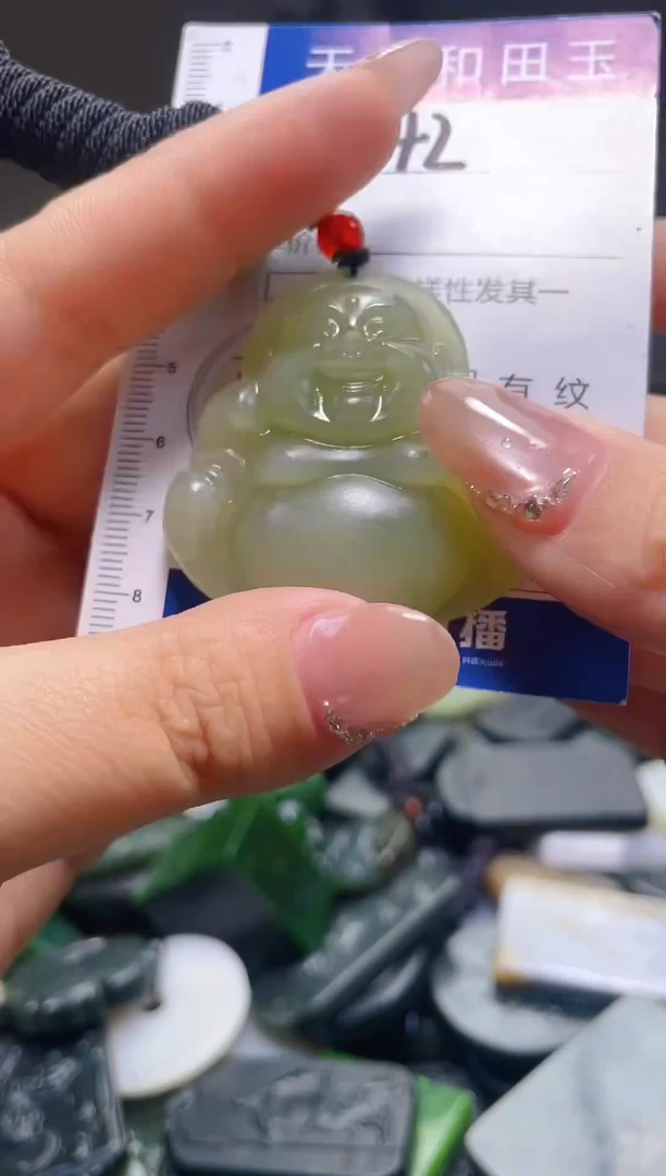 颈饰未镶嵌和田玉342