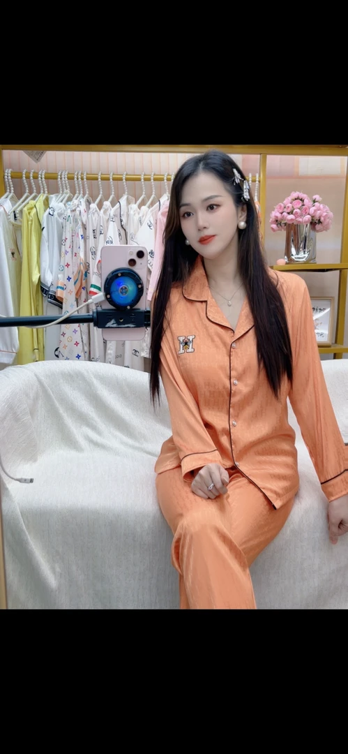 【长袖+长裤】带胸垫 高端上档次冰雪软丝睡衣网红新款家居服秋冬季