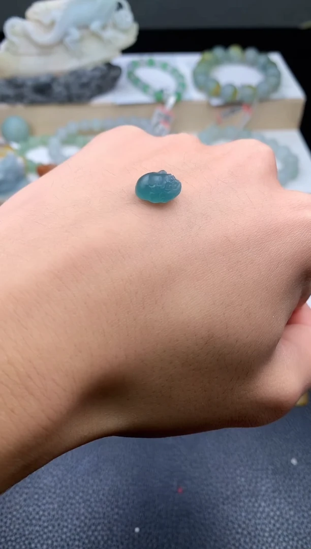 未镶嵌定制翡翠发***?金蟾