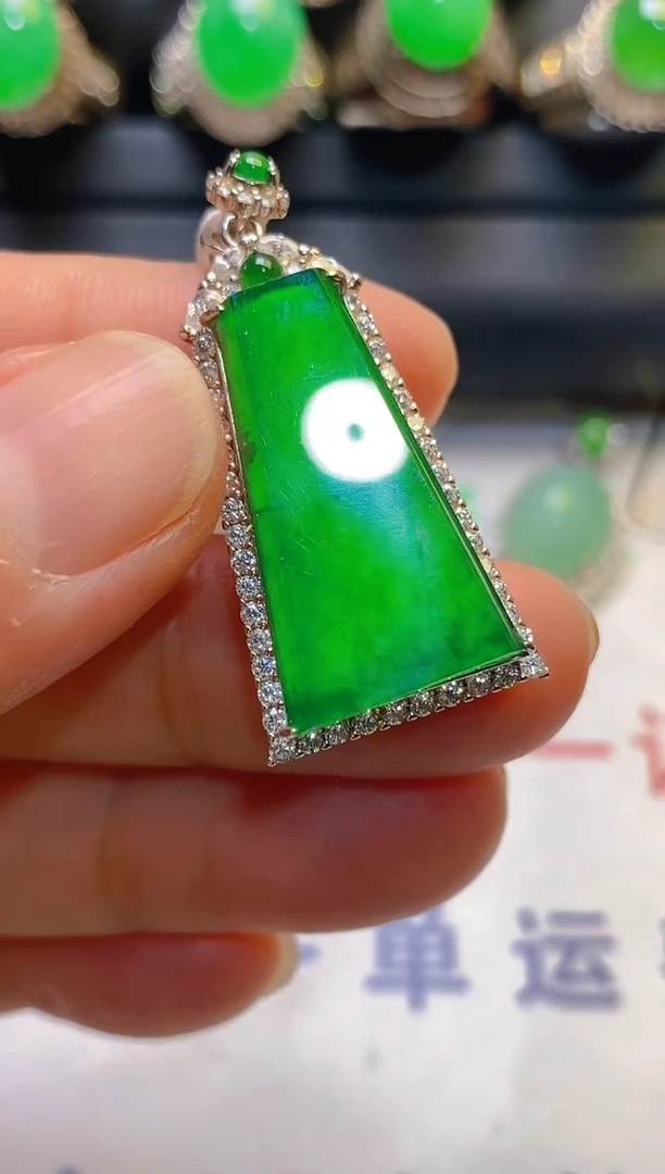 【闪购商品】翡翠耳饰银S925镶嵌天然A货翡翠1