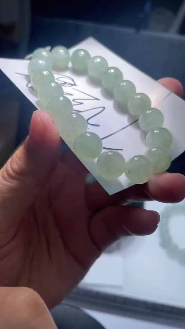 未镶嵌手串翡翠翡翠