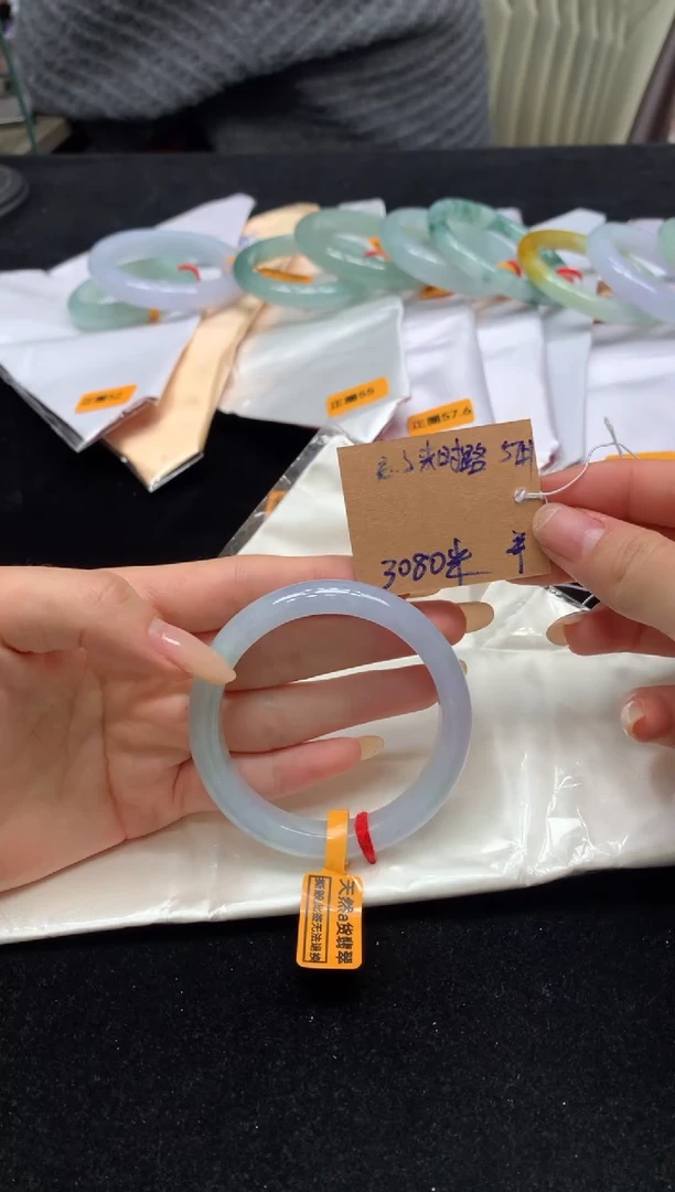 未镶嵌手镯翡翠忘****路天然A货翡翠