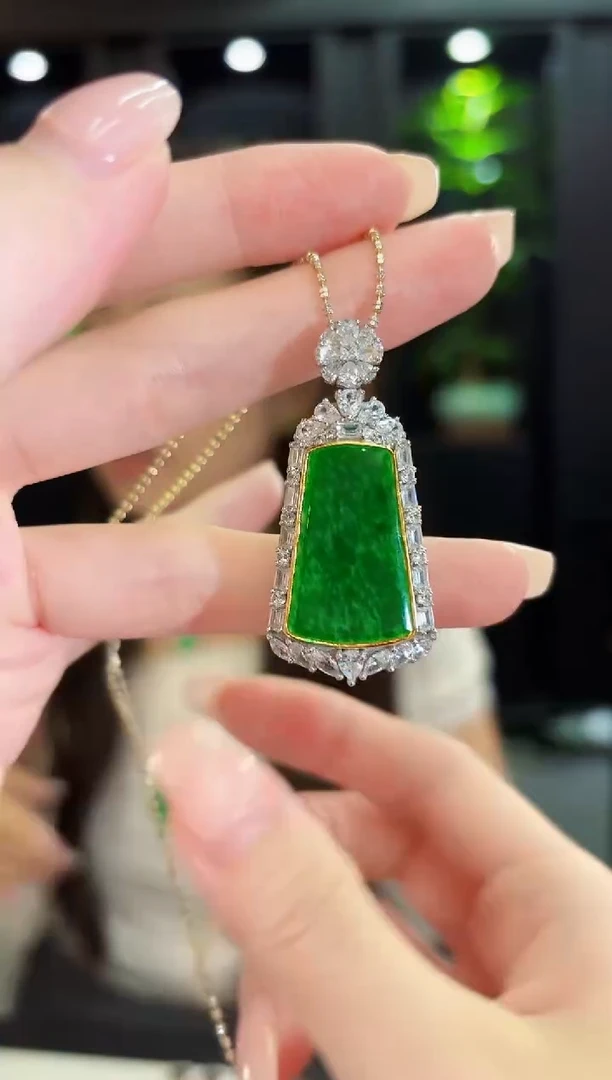 吊坠(不含链)未镶嵌翡翠缅料A货/多样性发货/一件