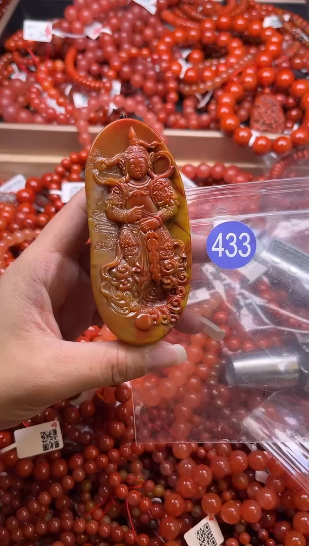 南红玛瑙未镶嵌珠宝奇石433