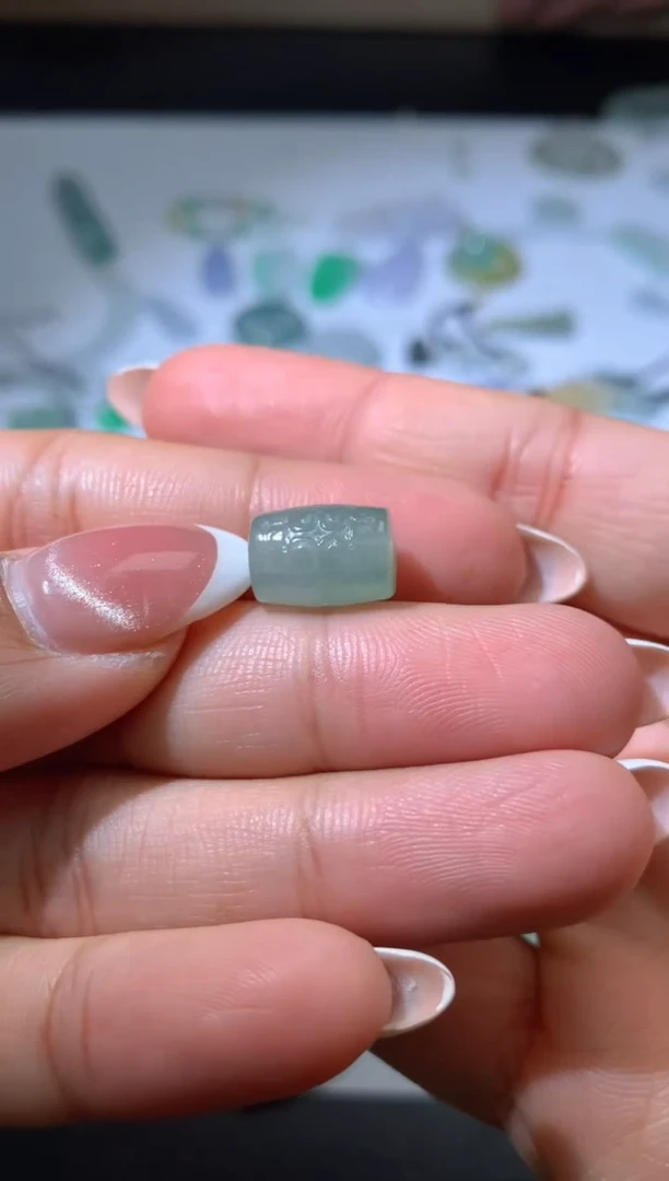 未镶嵌定制翡翠毛货