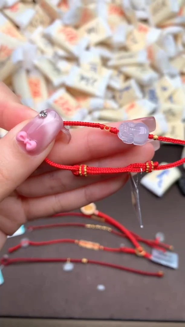 【闪购商品】翡翠手绳未镶嵌—