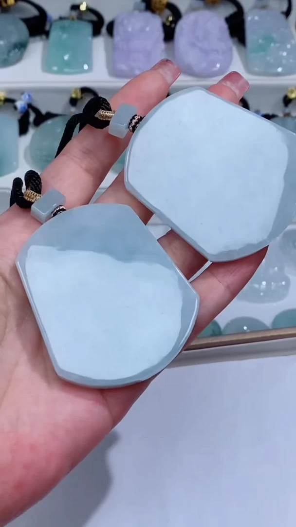 翡翠未镶嵌颈饰吊坠团购多样性发一件