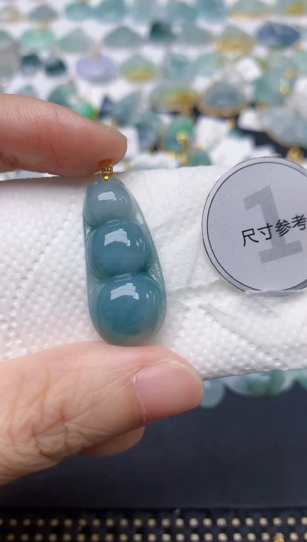 颈饰18K金镶嵌翡翠天然缅甸A货翡翠