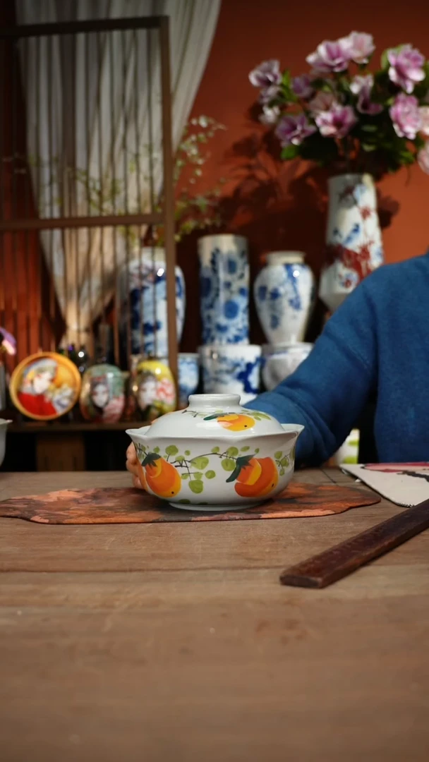 当代高温釉下彩手绘陶瓷餐具