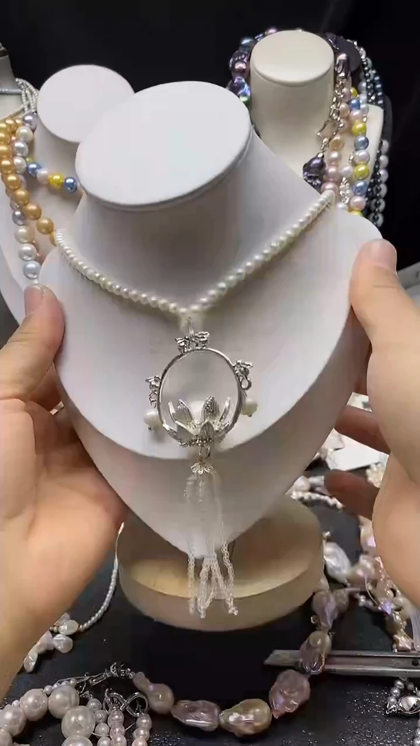 颈饰未镶嵌淡水珍珠多人