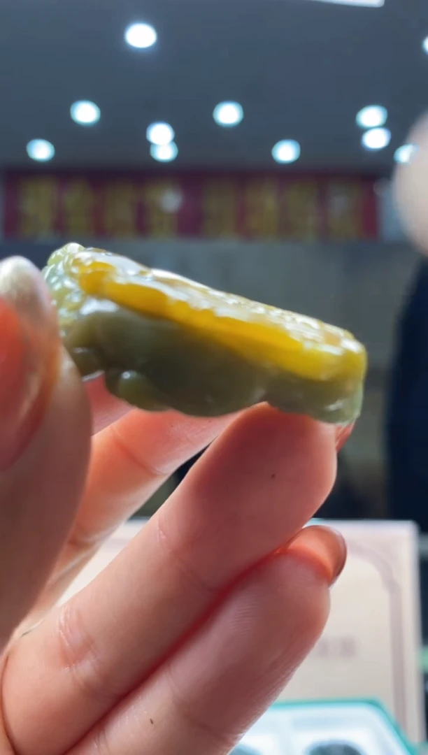 【闪购商品】定制翡翠未镶嵌********551