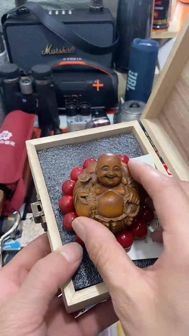 瓷片闪购商品 如图所示