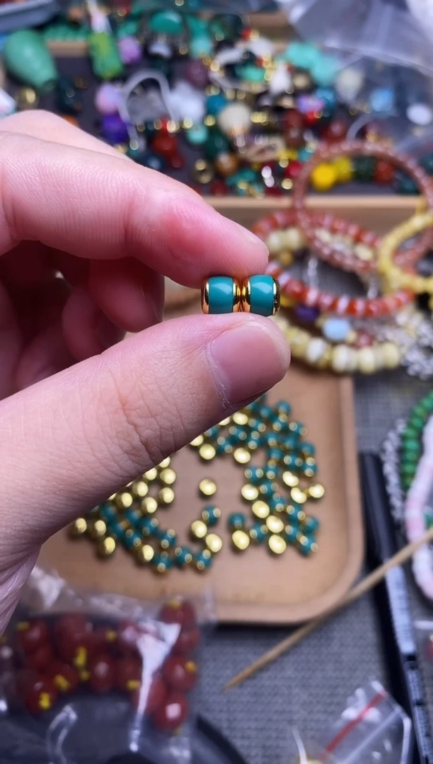 精工镶嵌老油绿汉堡卡6+mm 一对发