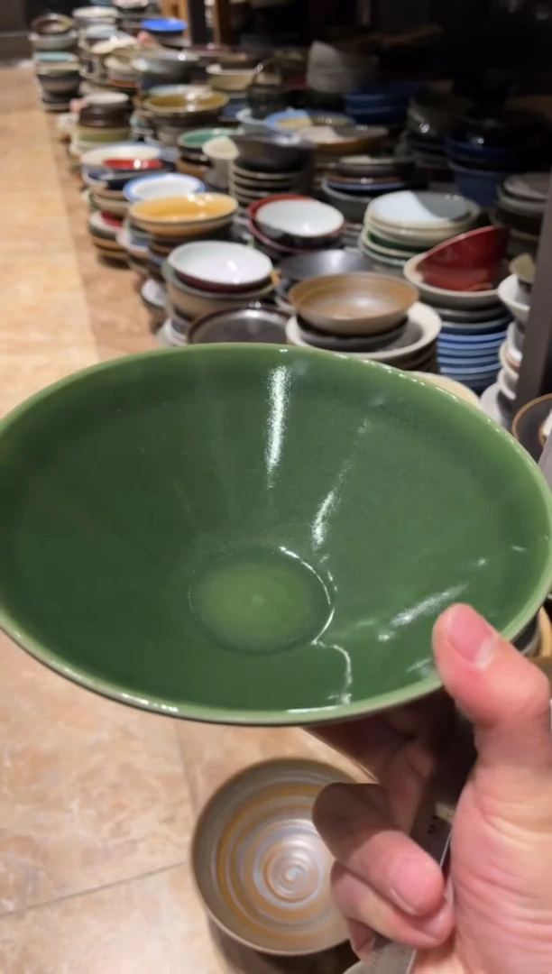 【闪购商品】瓷片865 绿色斗笠面碗1胳个