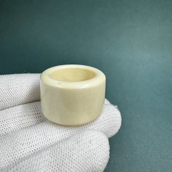 D1534天然猛犸牙素扳指 支持鉴定 假一罚四