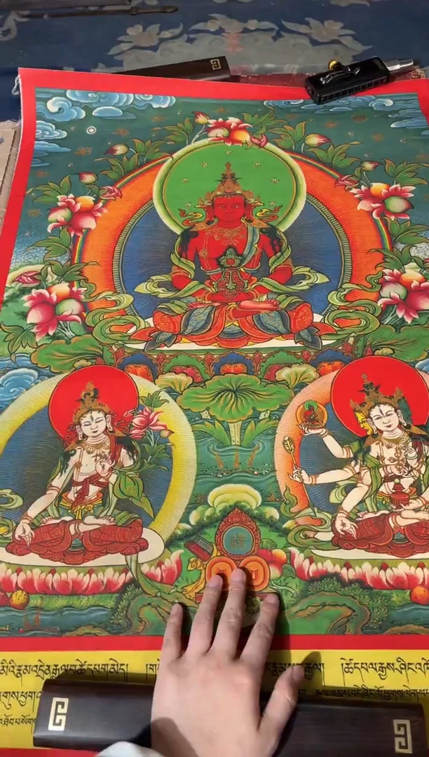 卷轴画龙妹的唐卡tk16