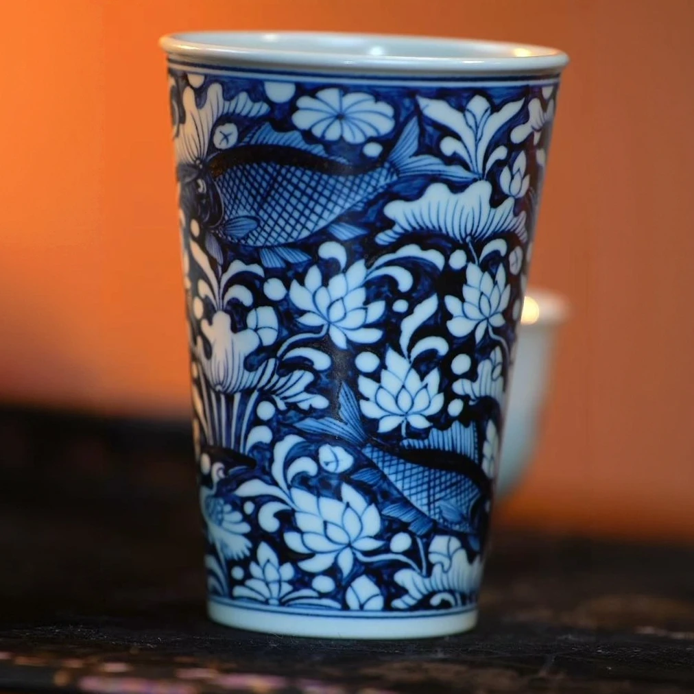 朝岚夕霞仿元青花鱼藻可乐杯