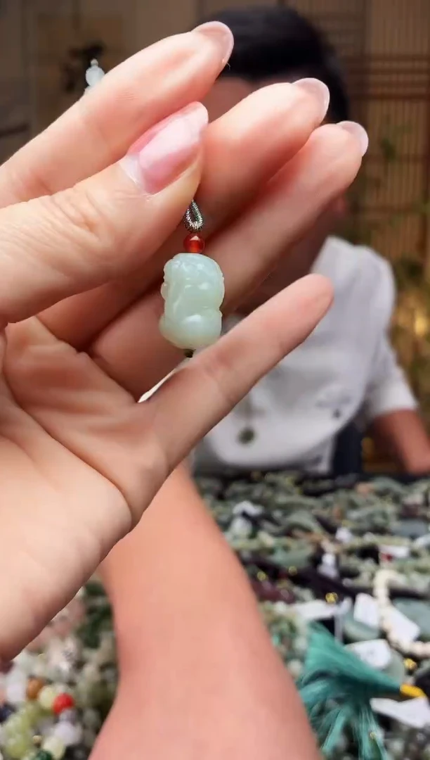 颈饰未镶嵌和田玉多样性发货，拍一发一