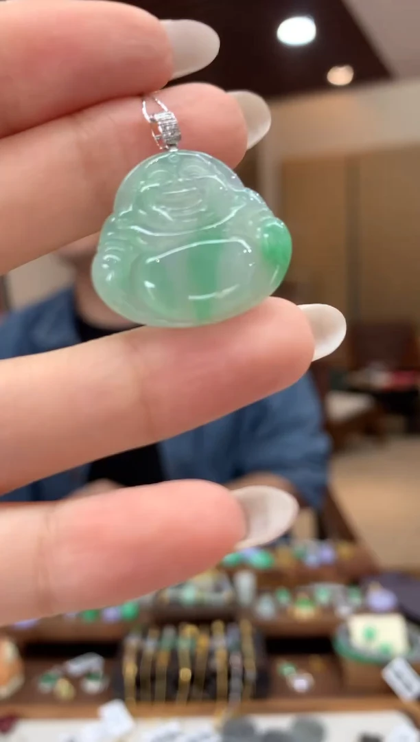 吊坠(不含链)18K金镶嵌翡翠佛公