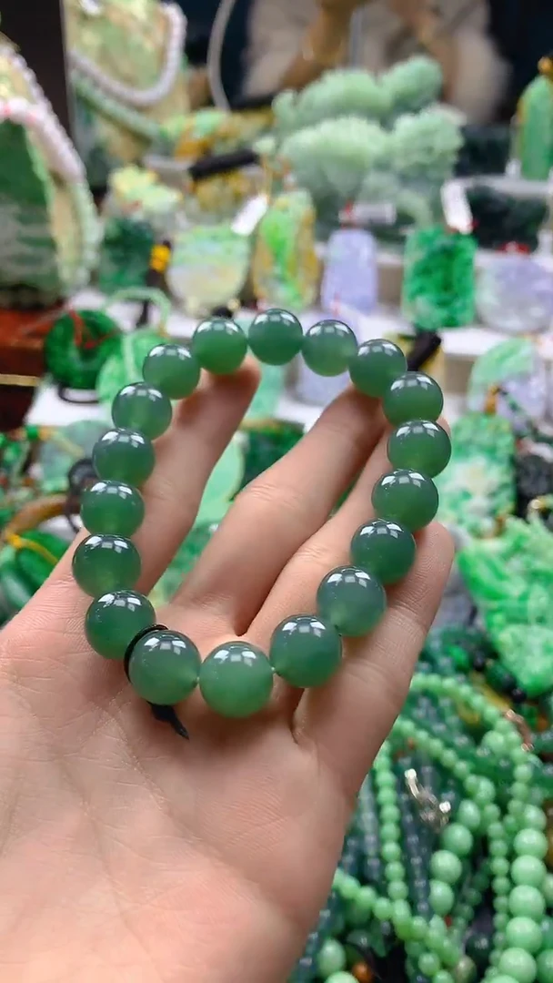 颈饰未镶嵌翡翠天然缅甸a货翡翠