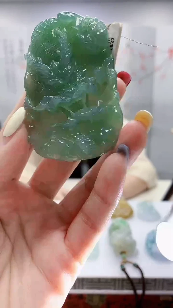 未镶嵌定制翡翠0405lr-毛货挂件70