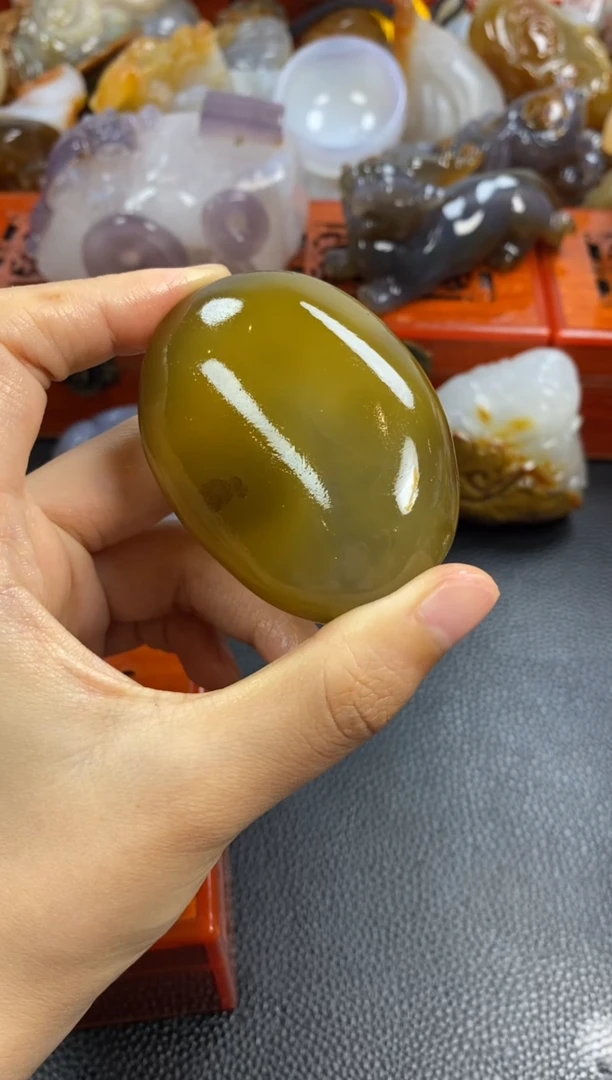 未镶嵌手把玛瑙/玉髓任*泉1