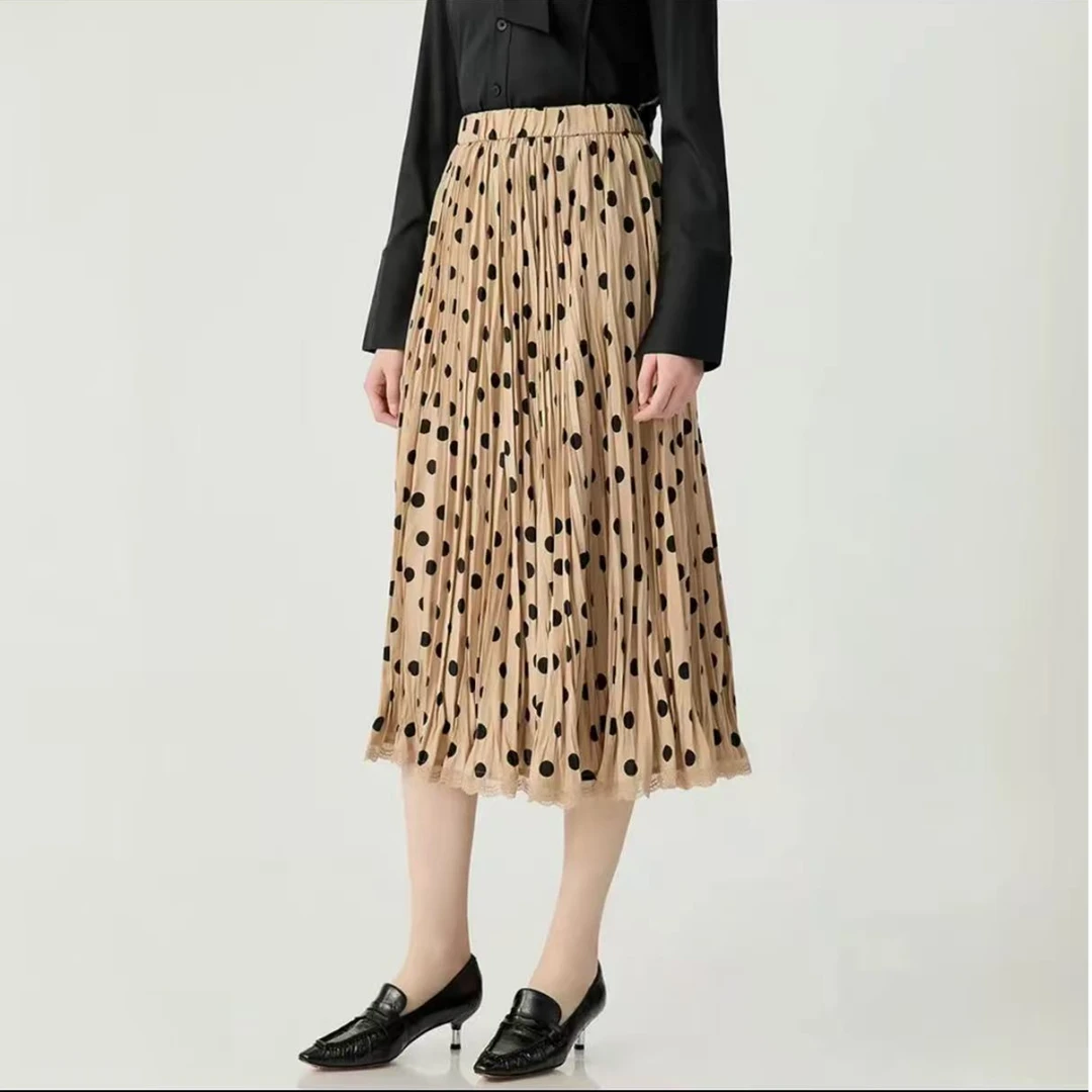 AMASS/阿玛施AMASS/阿玛施高级感蕾丝飘逸感松紧腰半身裙5200320