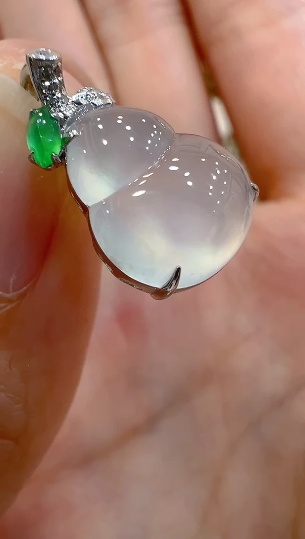 翡翠18K金镶嵌吊坠(不含链)多样性团购发一件