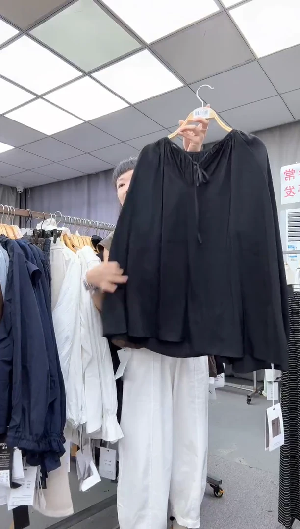 大哥家漂亮衣服漂亮颜色